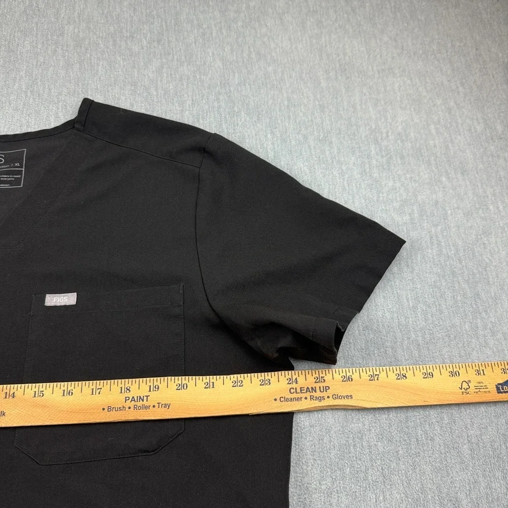 Figs Scrub Top Mens XL Black Chisec Three Pocket Technical Collection‎ Medical